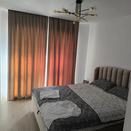 Happy Place Apartment